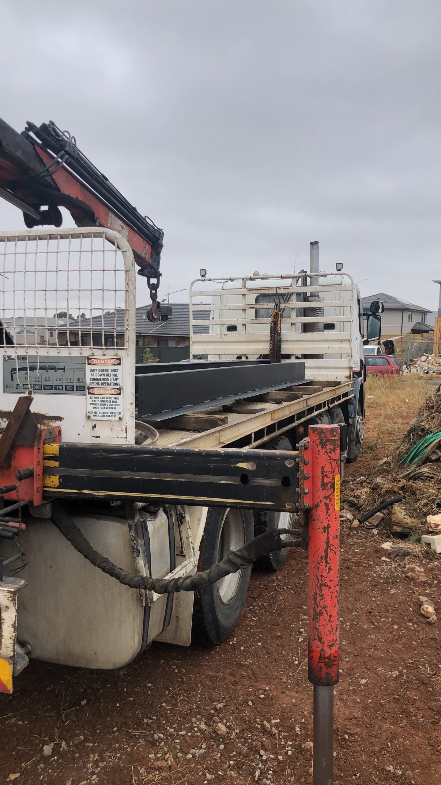 airport crane hire Melbourne